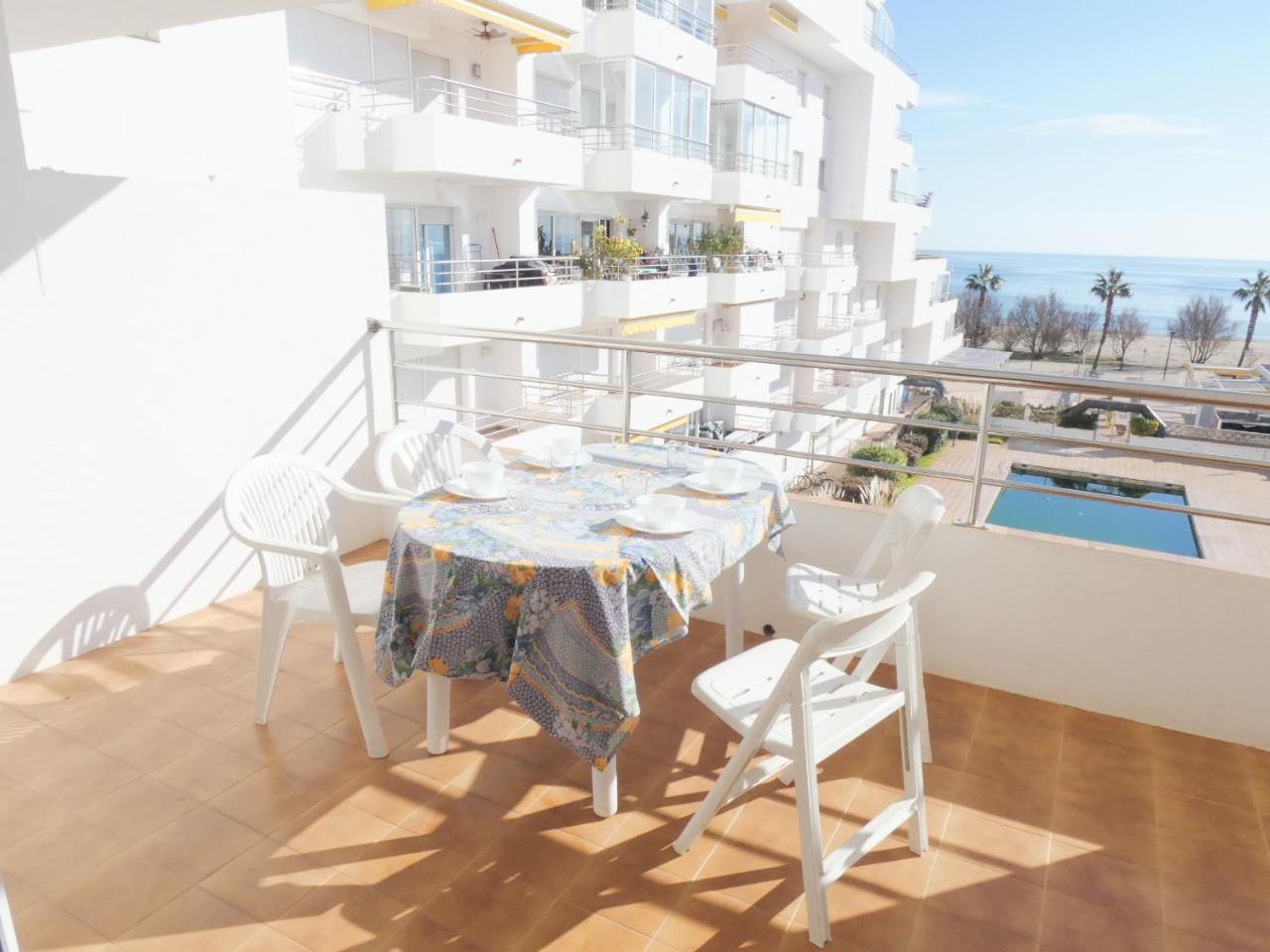 Mare Nostrum 131 Roses Exterior foto